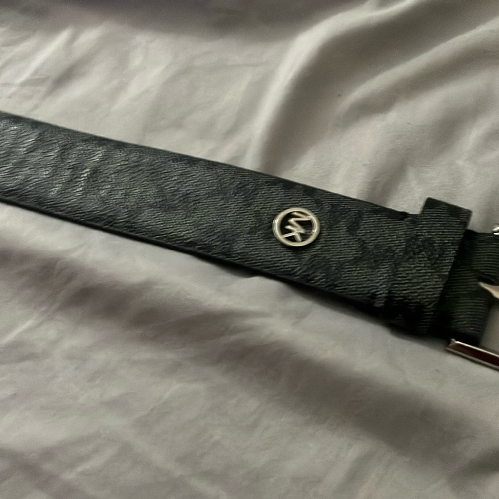 Micheal kors belt